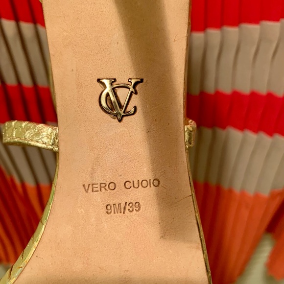 Vince Camuto Signature Jewel and Gold heels - Picture 4 of 9